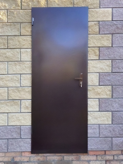 Техническая стальная дверь