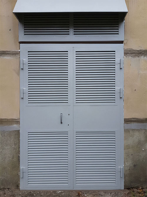 Ворота для подстанции